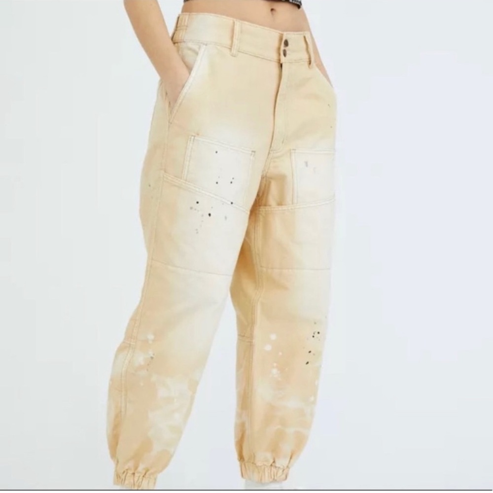 Urban Outfitters BDG Women's Straight Leg Cargo Trouser Stonecream Size XS